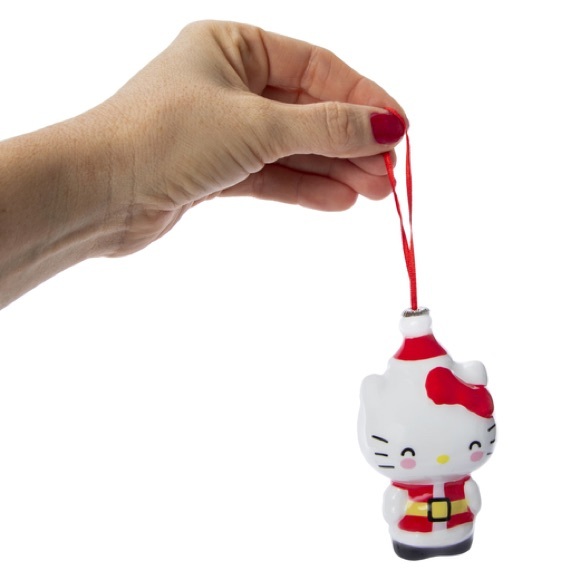 Hello Kitty and Friends Christmas Ornament Set - Picture 3 of 16
